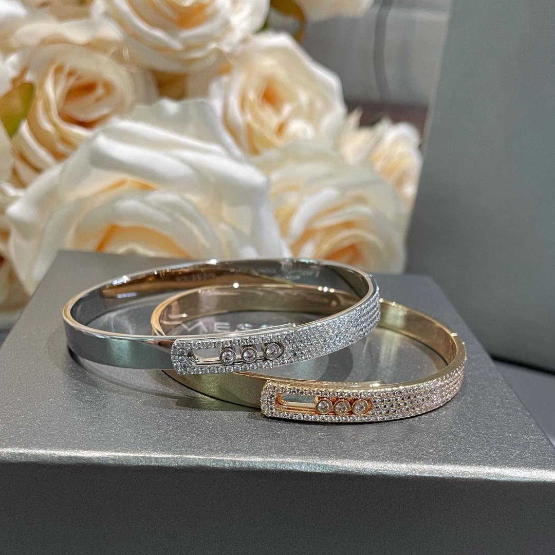 [AW]MOVE NOA PAVÉ DIAMOND BANGLE BRACELET