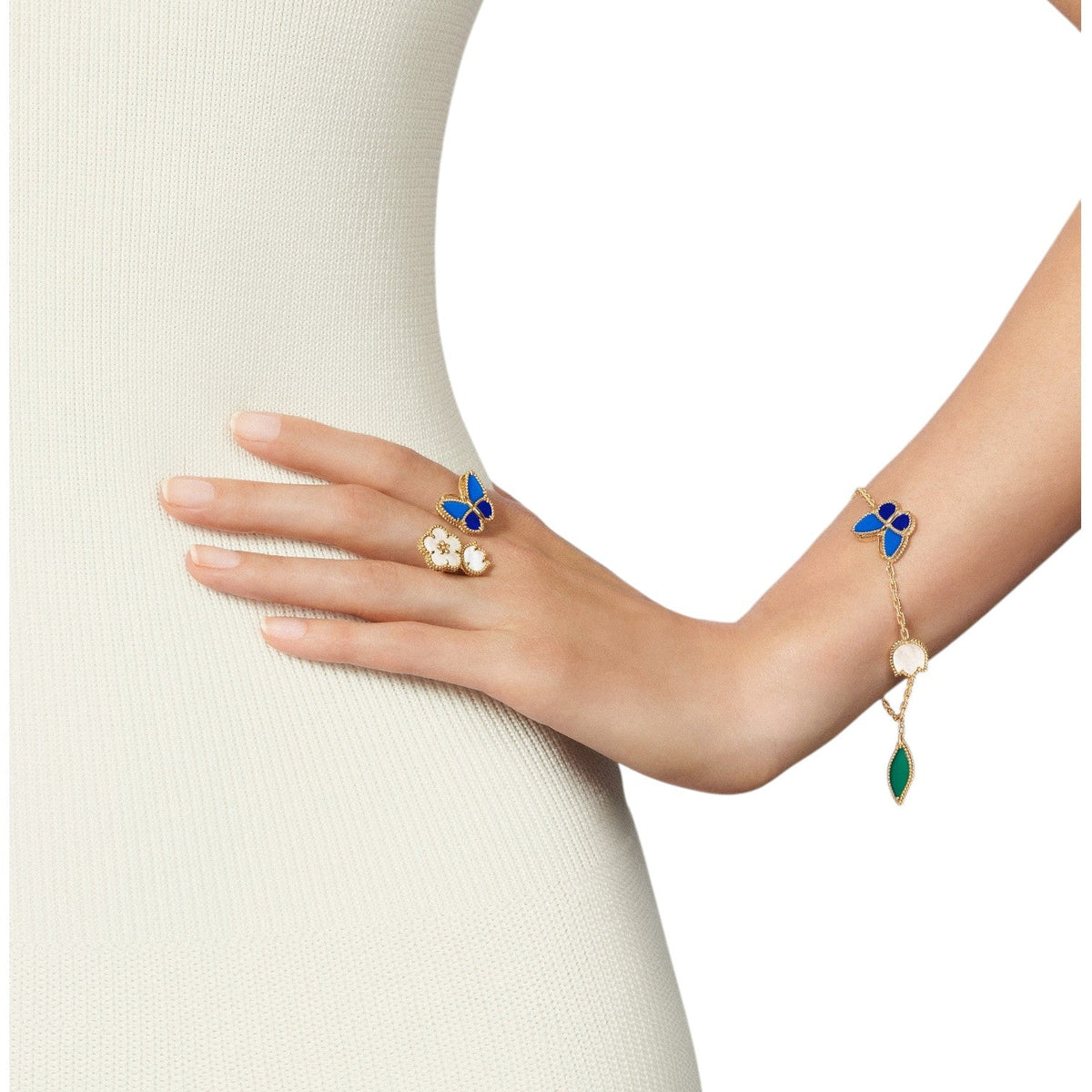 [AW]SPRING ENCHANTMENT BUTTERFLY & FLORAL CHARM BRACELET