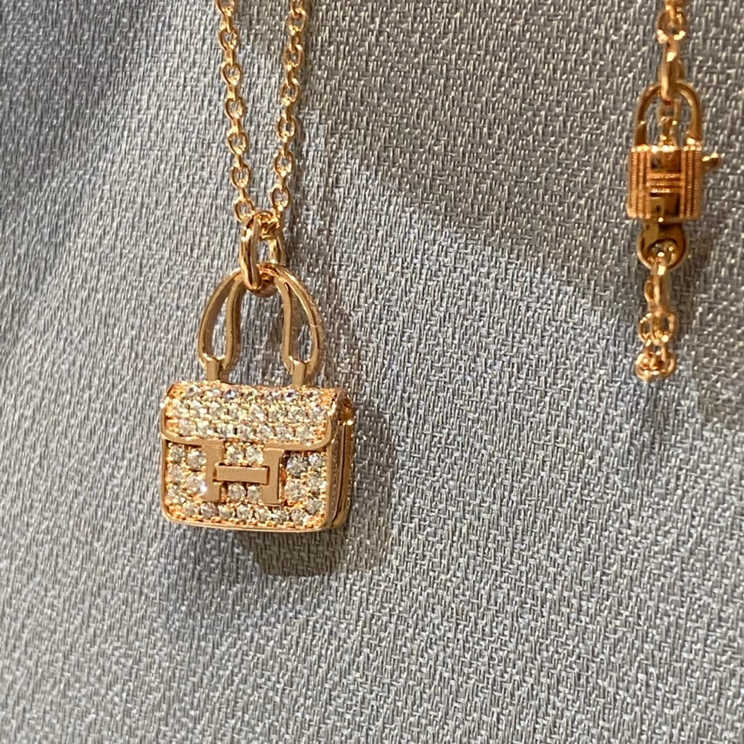 [AW]CONSTANCE PEDANT DIAMOND NECKLACE
