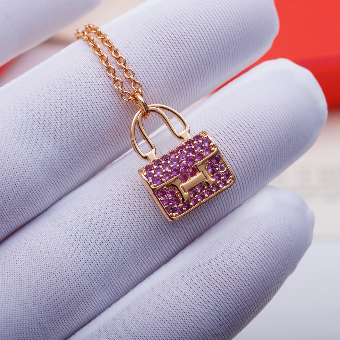 [AW]CONSTANCE PEDANT PURPLE DIAMOND NECKLACE