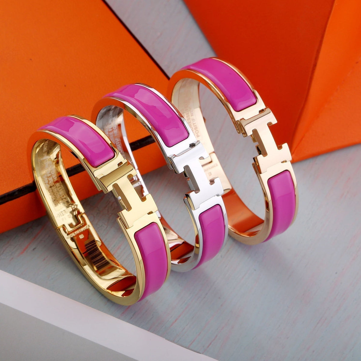 [AW]H PURPLE BRACELET