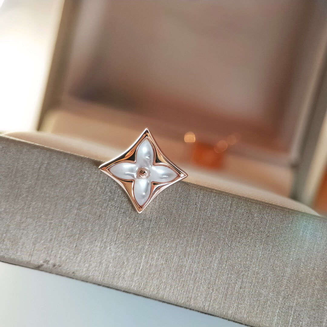 [AW]STAR MOP ROSE GOLD EARRINGS