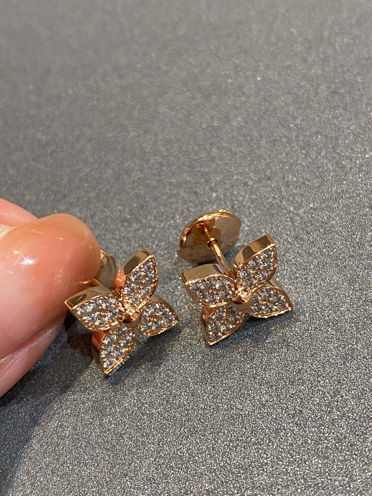 [AW]STAR DIAMOND EARRINGS