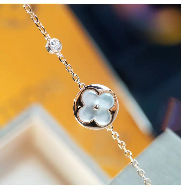 [AW]SUN MOP GOLD 1 DIAMOND NECKLACE