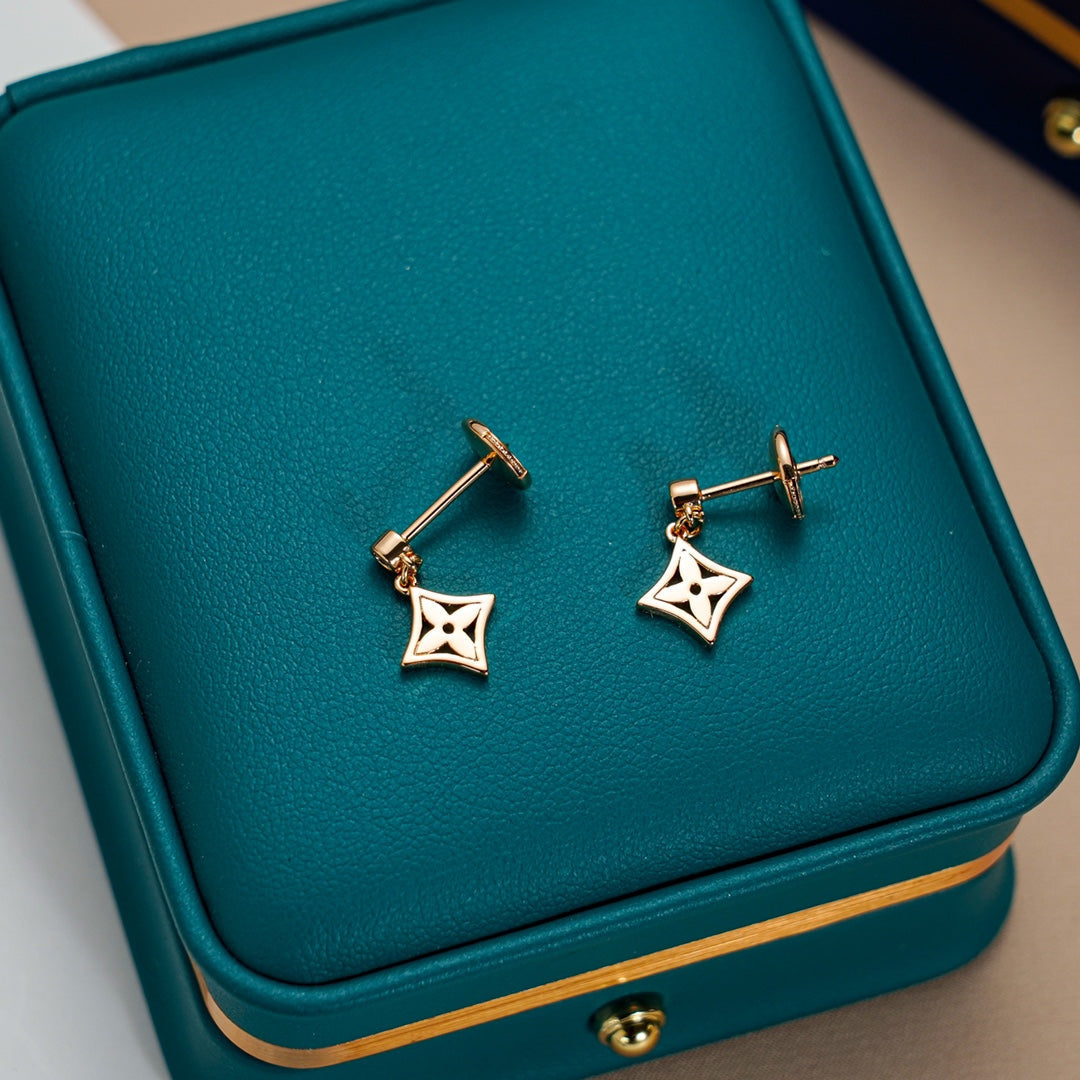 [AW]STAR EARRINGS GOLD