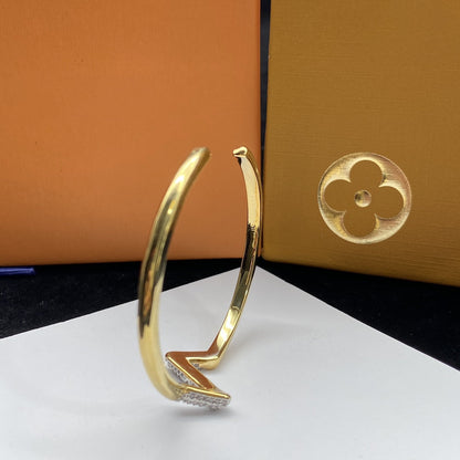 [AW]VOLTE UPSITE DOWN DIAMOND GOLD OPEN BRACELET