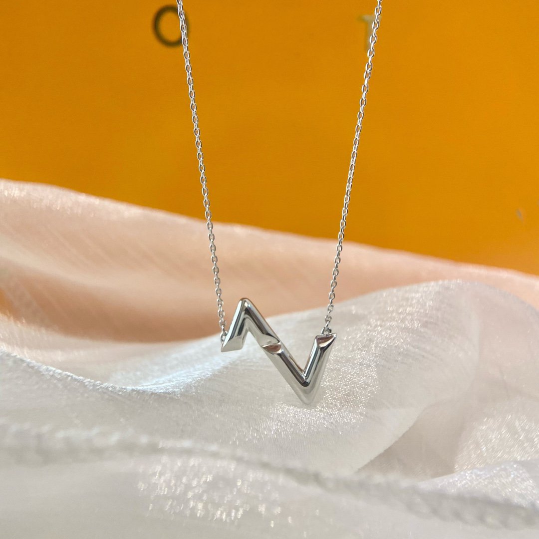 [AW]VOLTE UPSIDE DOWN NECKLACE