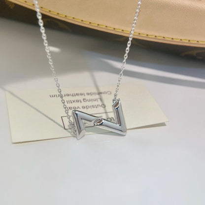 [AW]VOLTE UPSIDE DOWN NECKLACE