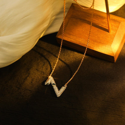 [AW]VOLT SILVER DIAMOND PEDANT NECKLACE