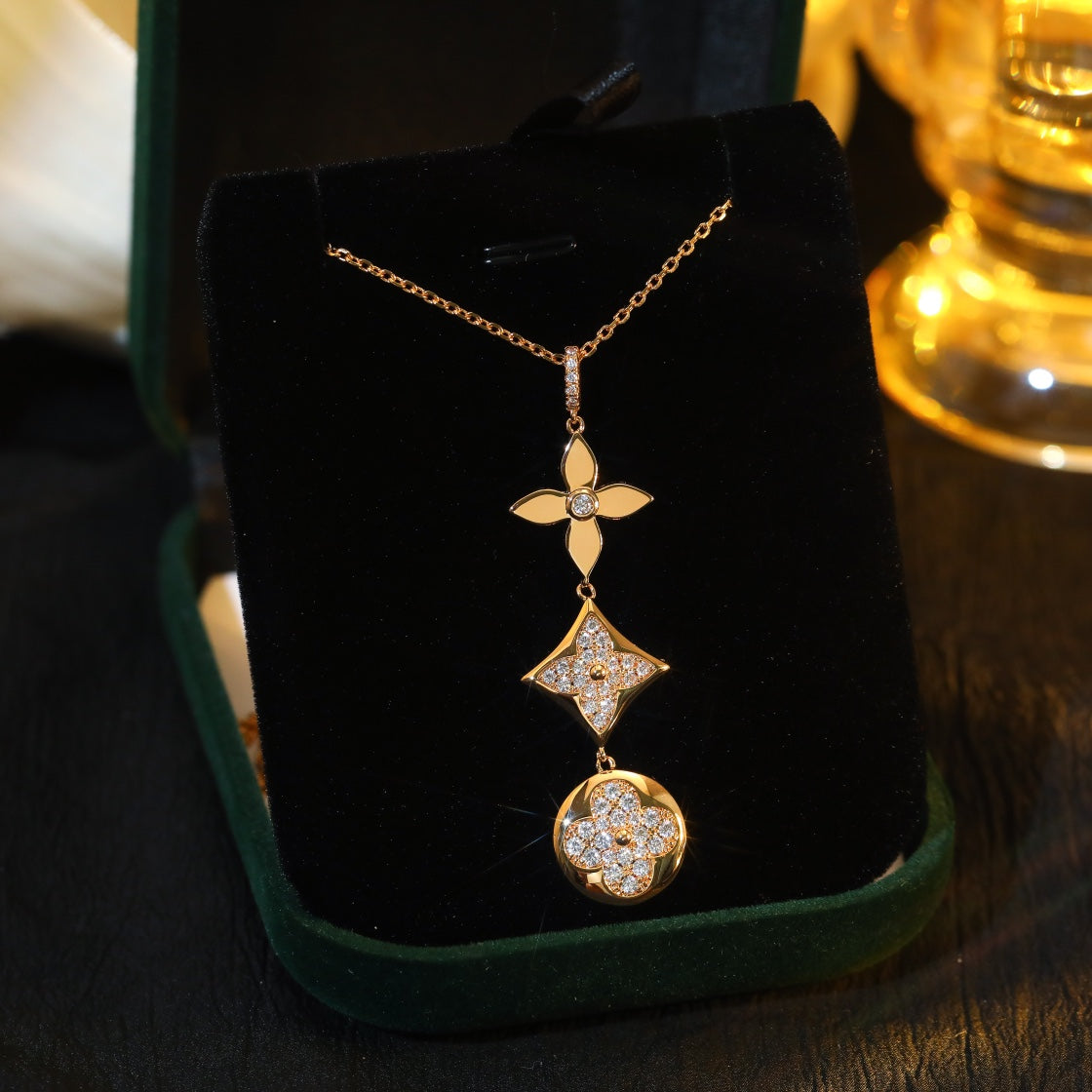 [AW]STAR AND SUN DIAMOND ROSE GOLD NECKLACE