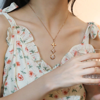 [AW]STAR AND SUN DIAMOND ROSE GOLD NECKLACE