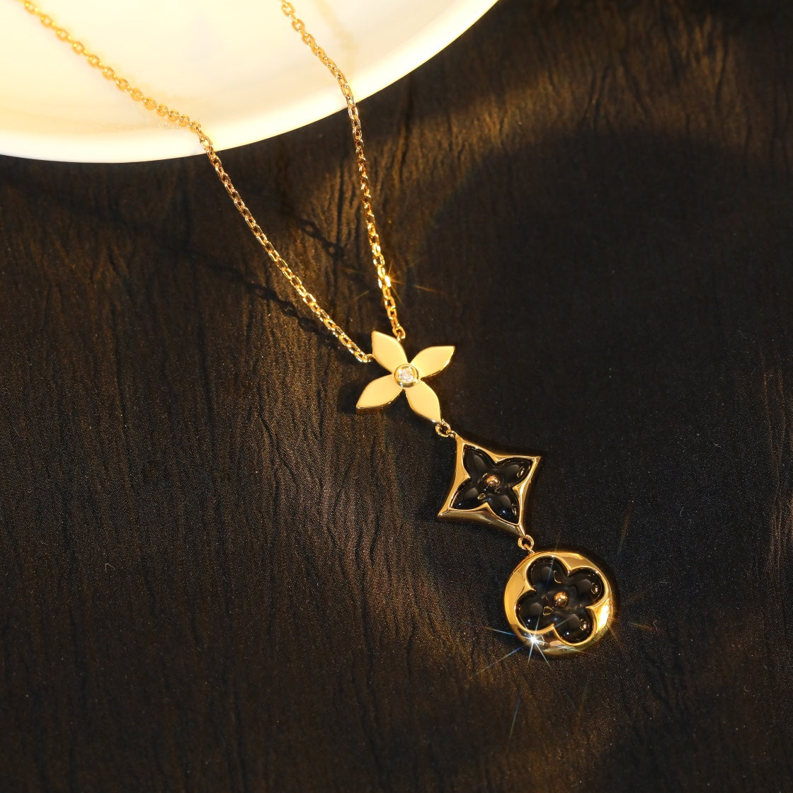 [AW]STAR AND SUN ONYX ROSE GOLD NECKLACE