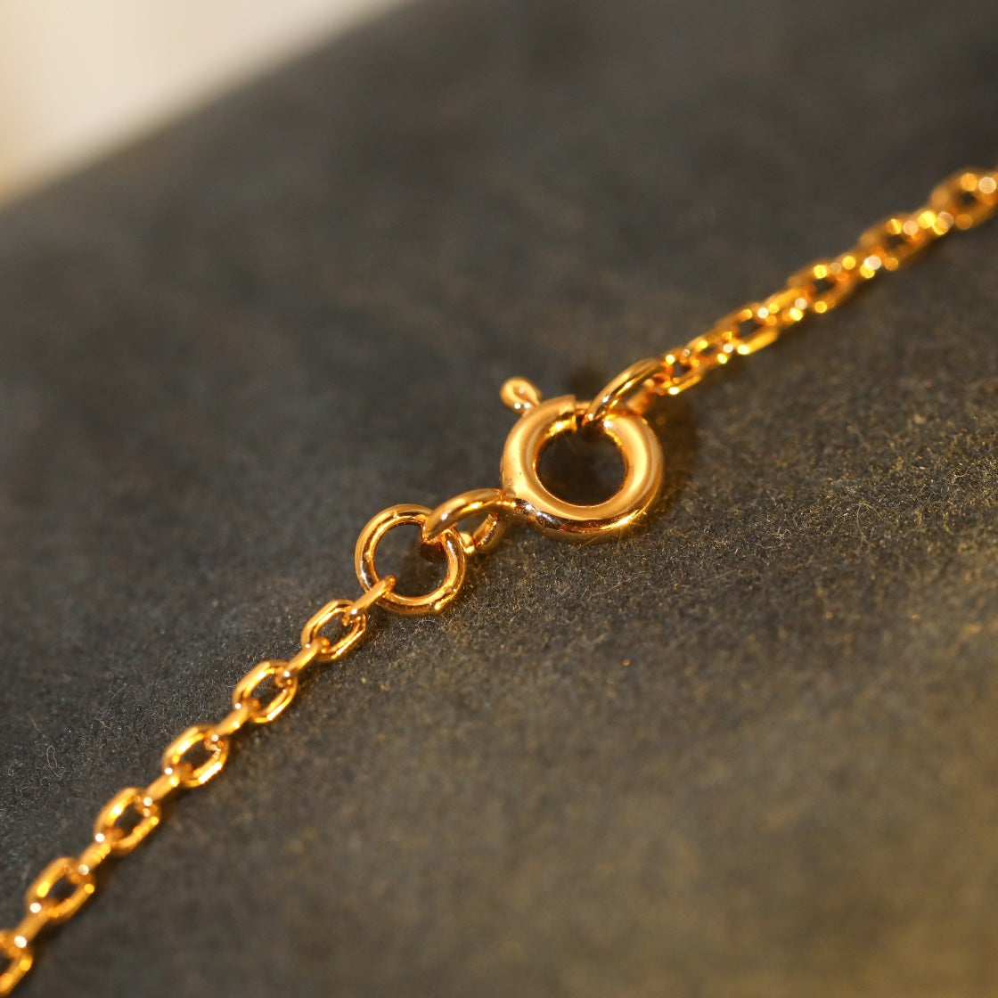 [AW]SUN PEDANT ROSE GOLD 1 DIAMOND NECKLACE