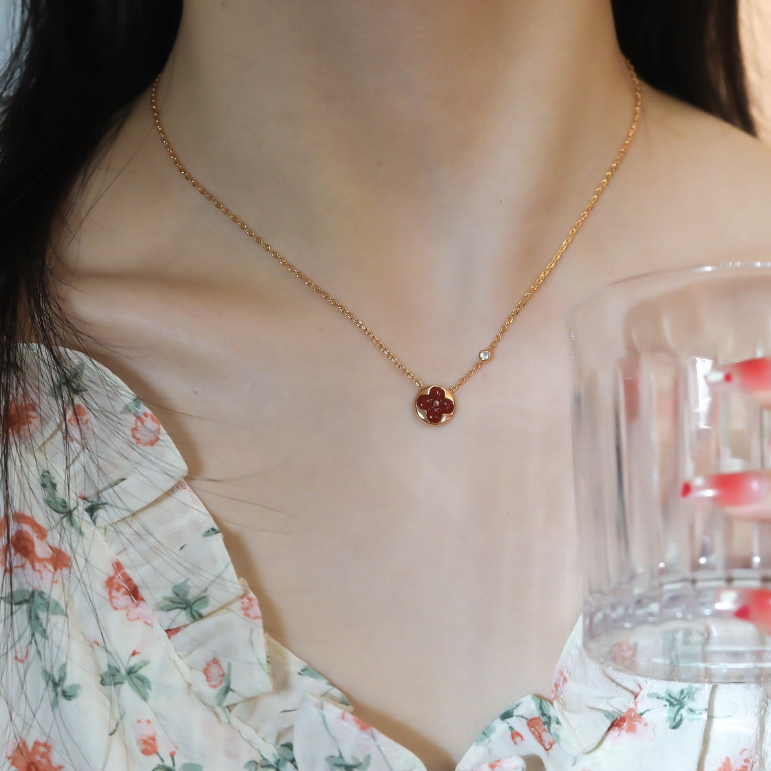 [AW]SUN PEDANT ROSE GOLD 1 DIAMOND NECKLACE