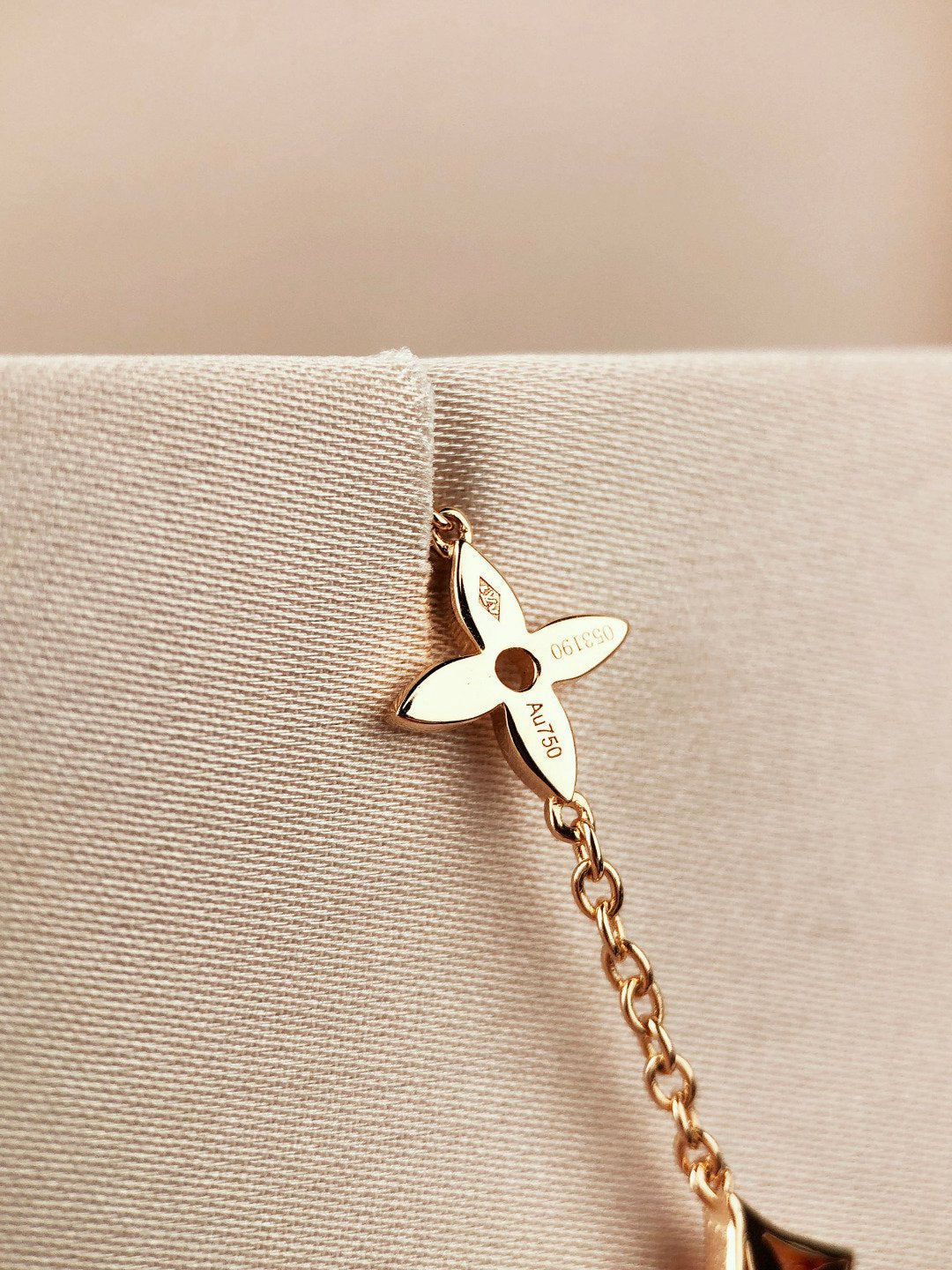[AW]STAR AND SUN 7 MOTIFS GOLD BRACELET