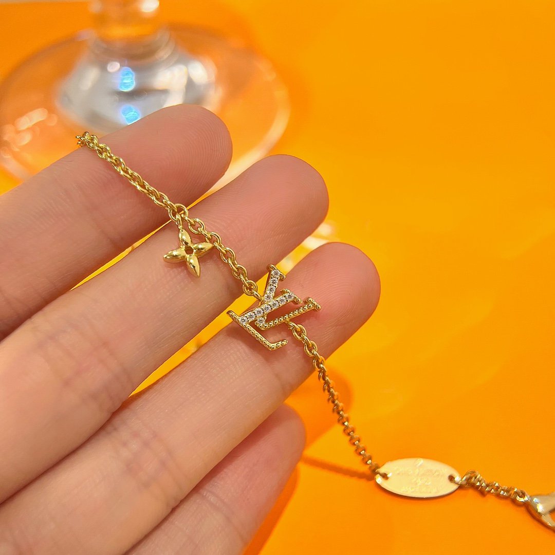 [AW]LOGO STAR MOTIF GOLD BRACELET