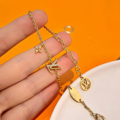 [AW]LOGO STAR MOTIF GOLD BRACELET