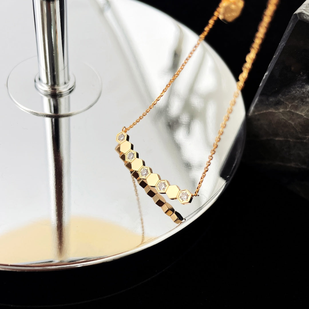 [AW]BEE MY LOVE DIAMOND NECKLACE