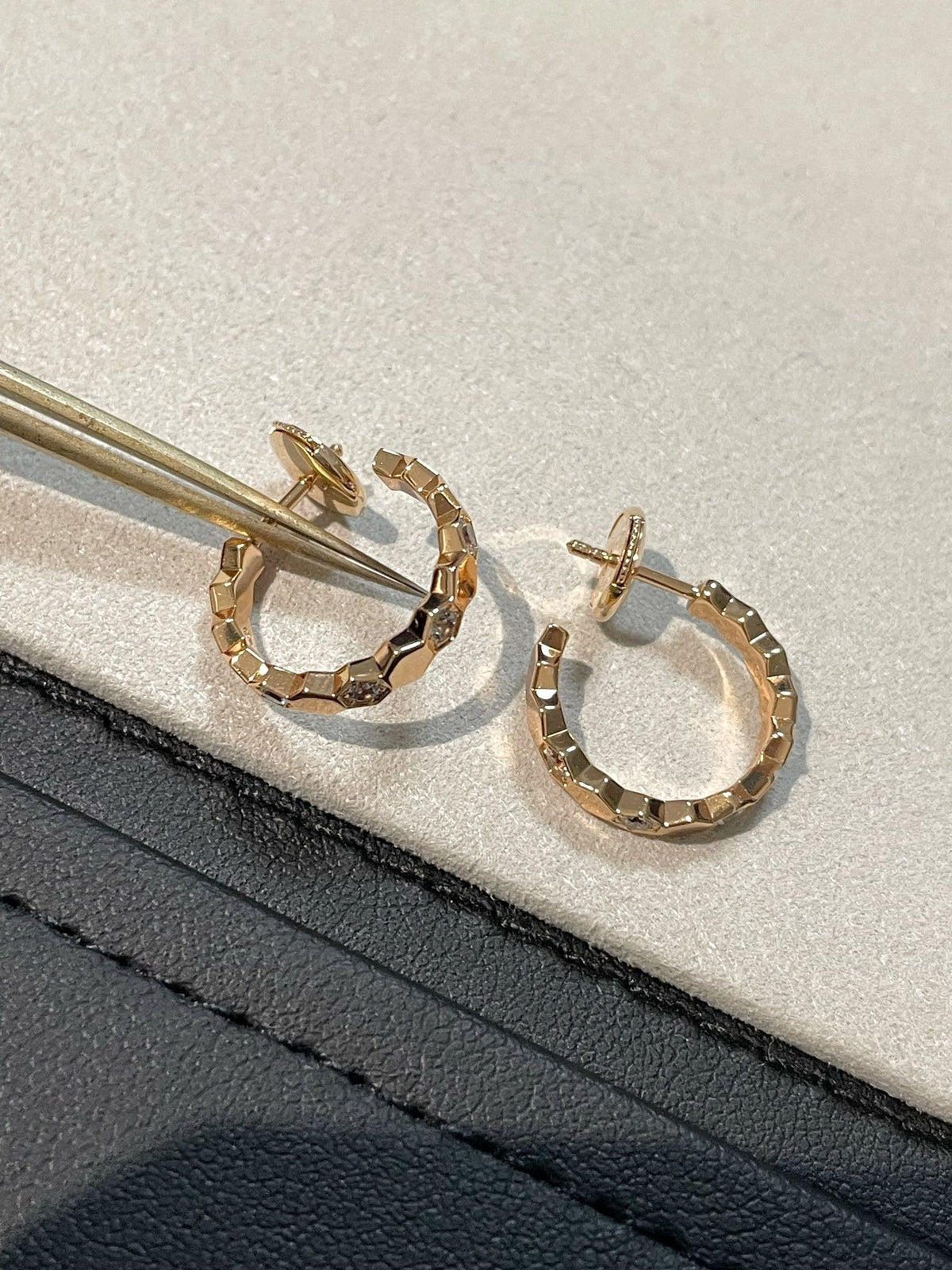 [AW]Hollow Design Four-Leaf Clover Flower Shape Ring
