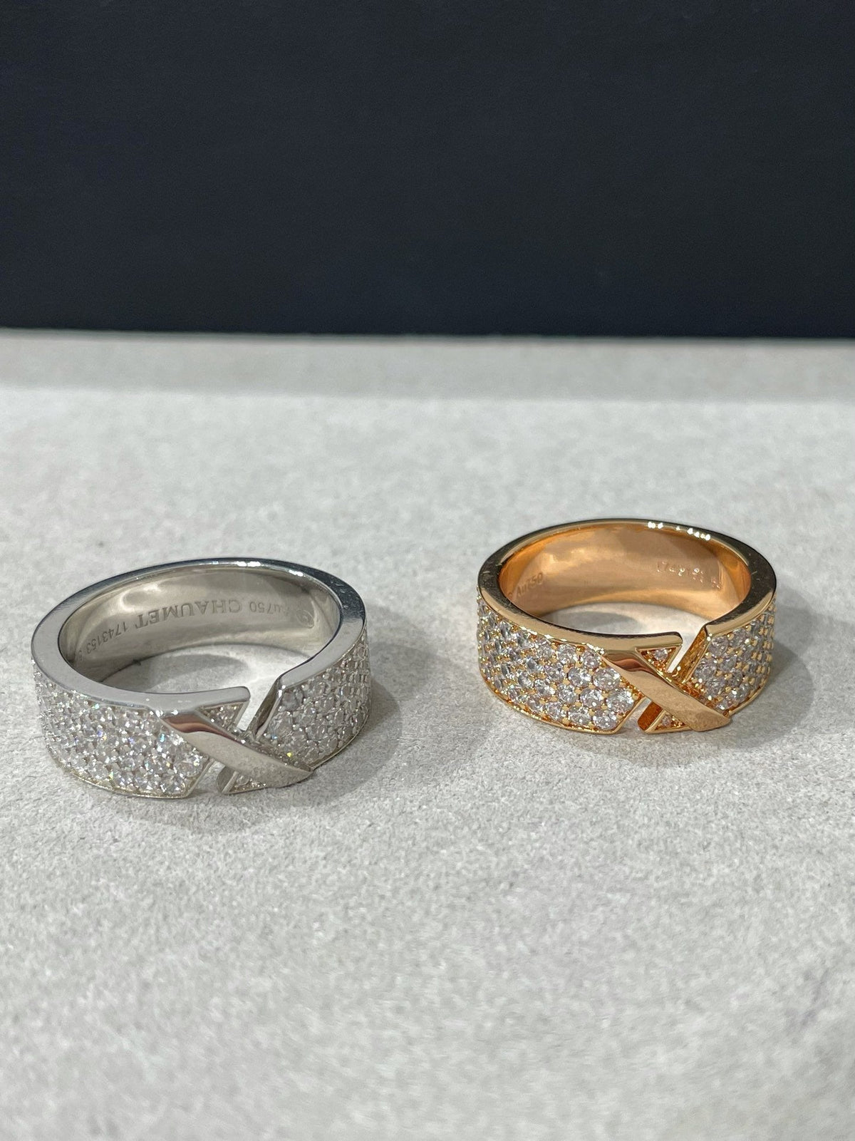 [AW]LIENS EVIDENCE  DIAMOND PAVED RING