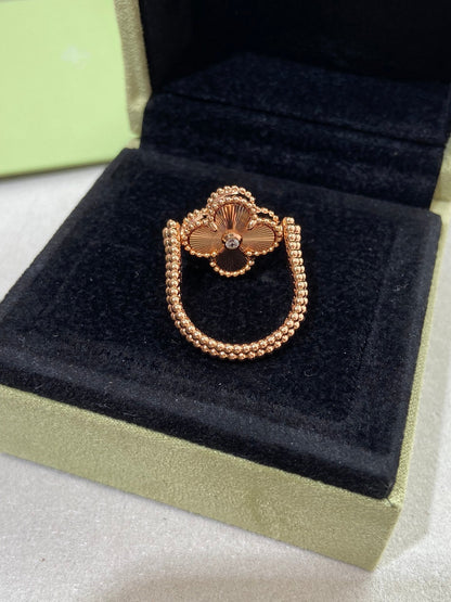 [AW]LUCKY CLOVER GOLD REVERSIBLE RING
