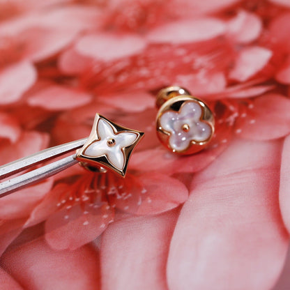 [AW]STAR AND SUN ROSE GOLD MOP STUD EARRINGS