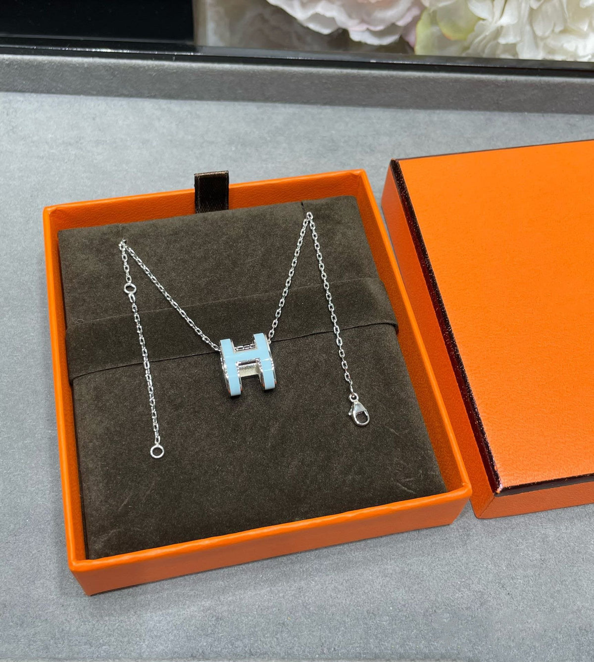 [AW]POP H SKY BLUE NECKLACE