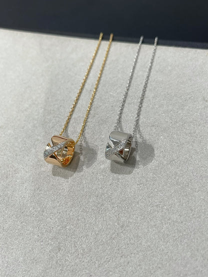 [AW]LIENS EVIDENCE DIAMOND NECKLACE