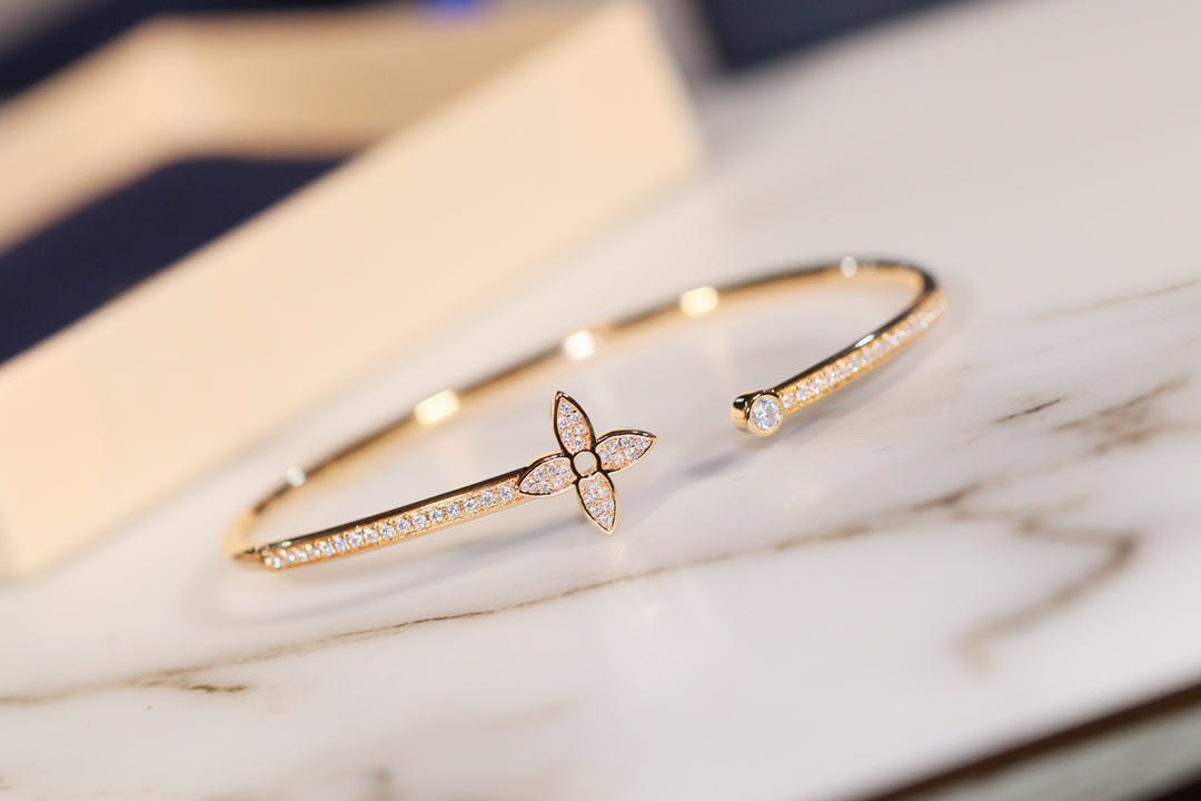 [AW]IDYLLE GOLD OPEN BRACELET DIAMOND PAVED