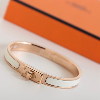 [AW]HM KELLY WHITE BRACELET