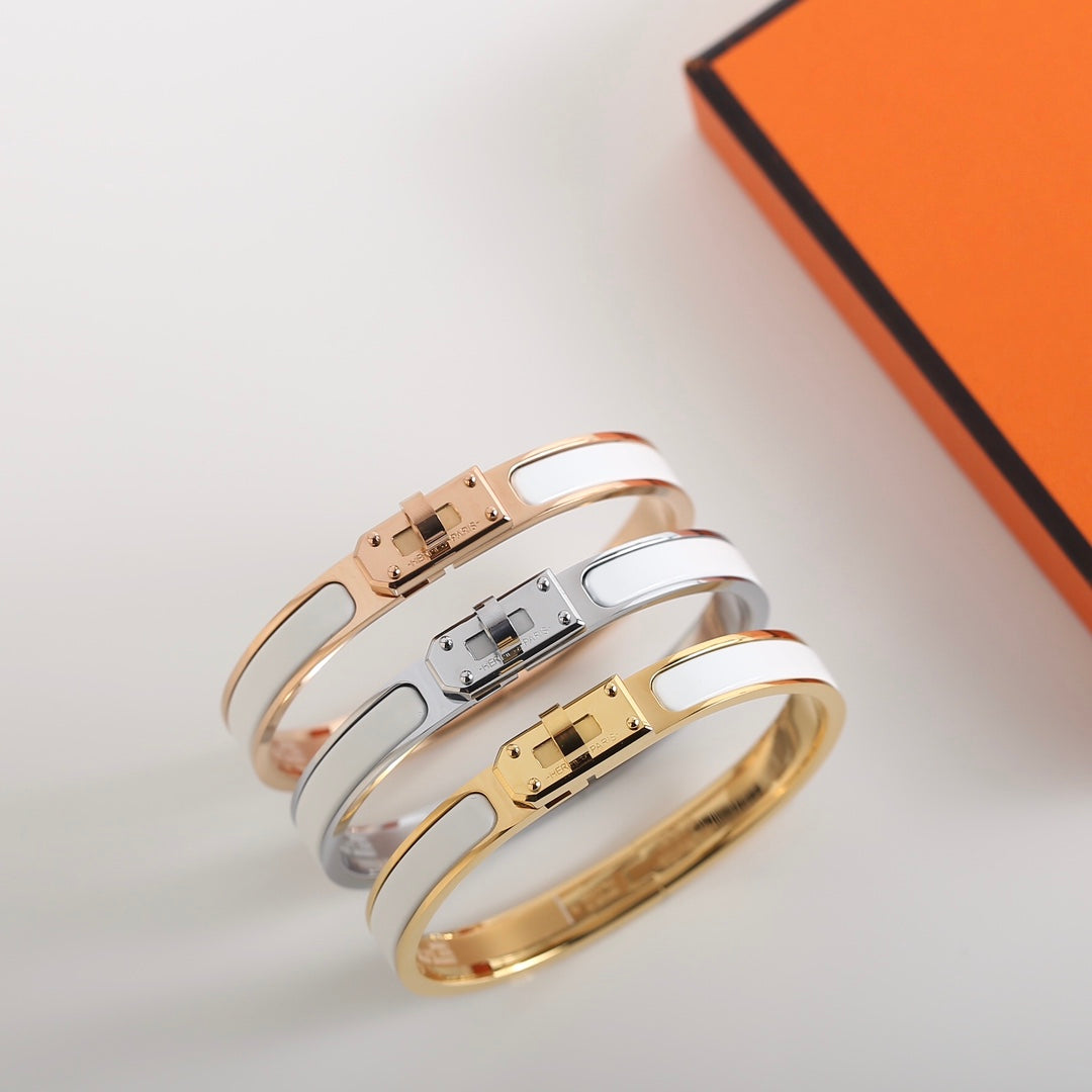 [AW]HM KELLY WHITE BRACELET