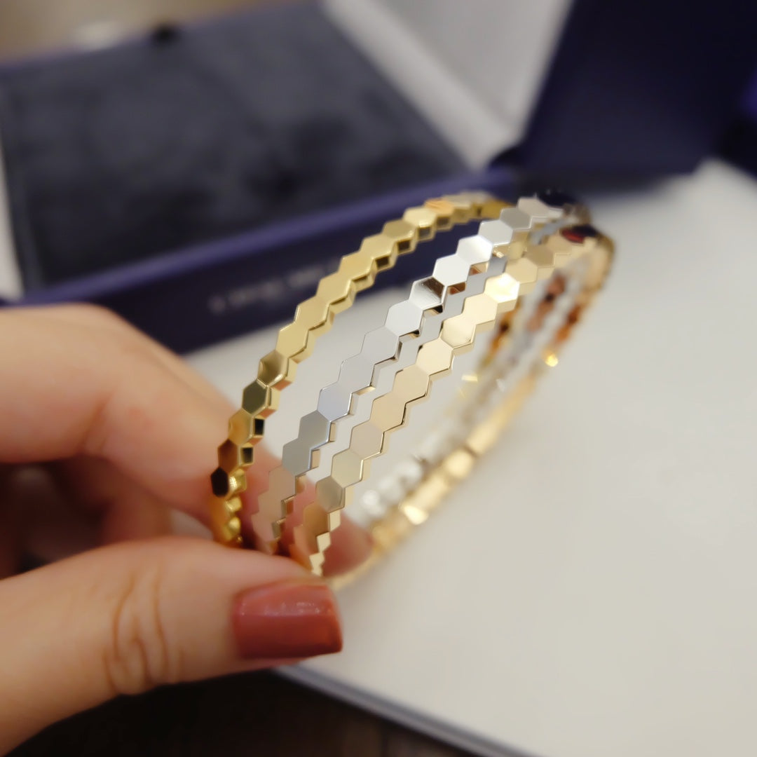 [AW]BEE LOVE BRACELET