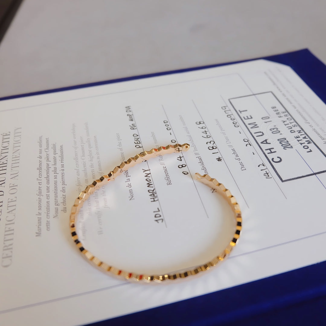 [AW]BEE LOVE BRACELET