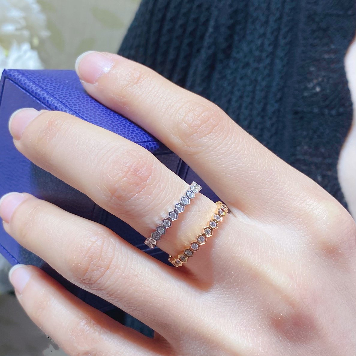 [AW]BEE LOVE DIAMOND PAVED SMALL RING