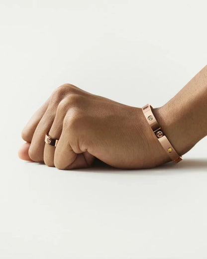 [AW]CLASSIC 6.1MM LOVE BRACELET 10-DIAMOND FULL PAVÉ