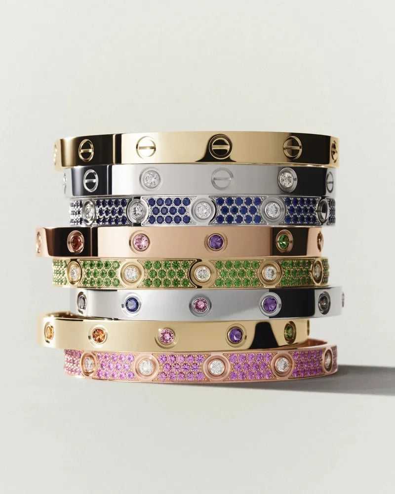 [AW]CLASSIC 6.1MM LOVE BRACELET 10-DIAMOND FULL PAVÉ