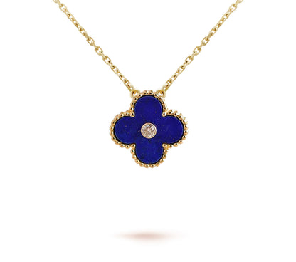 [AW]LIMITED EDITION CHRISTMAS CLOVER FLOWER NECKLACE - 15MM ANNUAL COLLECTIBLE PENDANT