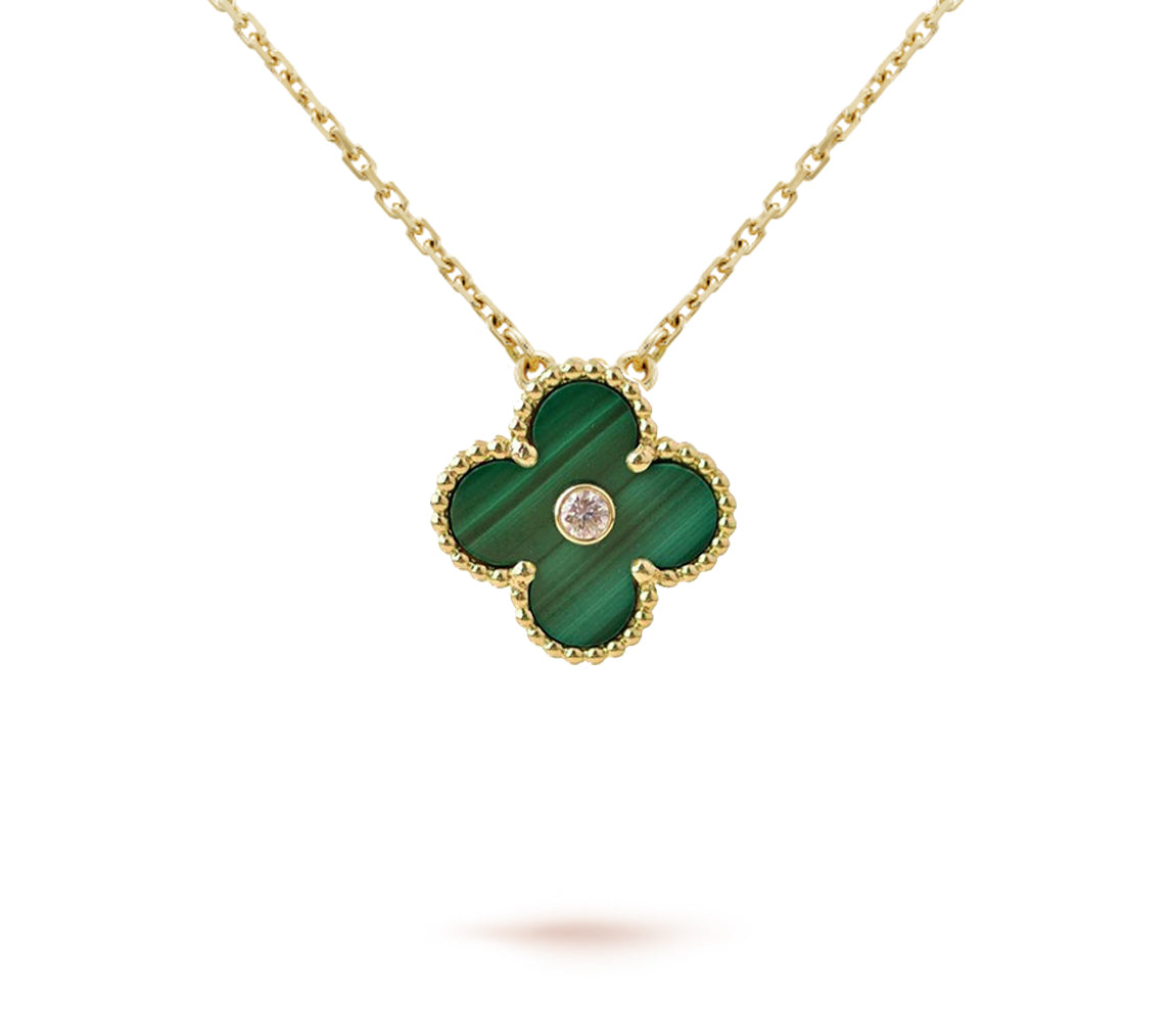 [AW]LIMITED EDITION CHRISTMAS CLOVER FLOWER NECKLACE - 15MM ANNUAL COLLECTIBLE PENDANT