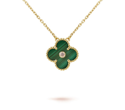 [AW]LIMITED EDITION CHRISTMAS CLOVER FLOWER NECKLACE - 15MM ANNUAL COLLECTIBLE PENDANT
