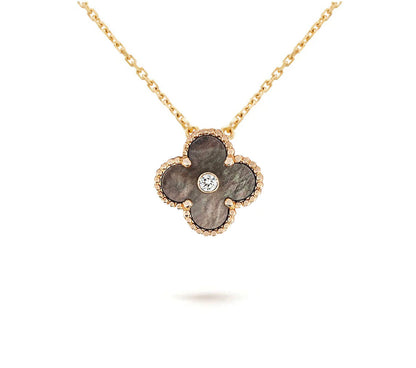 [AW]LIMITED EDITION CHRISTMAS CLOVER FLOWER NECKLACE - 15MM ANNUAL COLLECTIBLE PENDANT