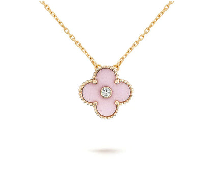 [AW]LIMITED EDITION CHRISTMAS CLOVER FLOWER NECKLACE - 15MM ANNUAL COLLECTIBLE PENDANT