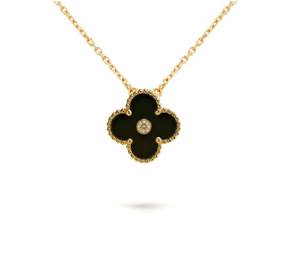[AW]LIMITED EDITION CHRISTMAS CLOVER FLOWER NECKLACE - 15MM ANNUAL COLLECTIBLE PENDANT