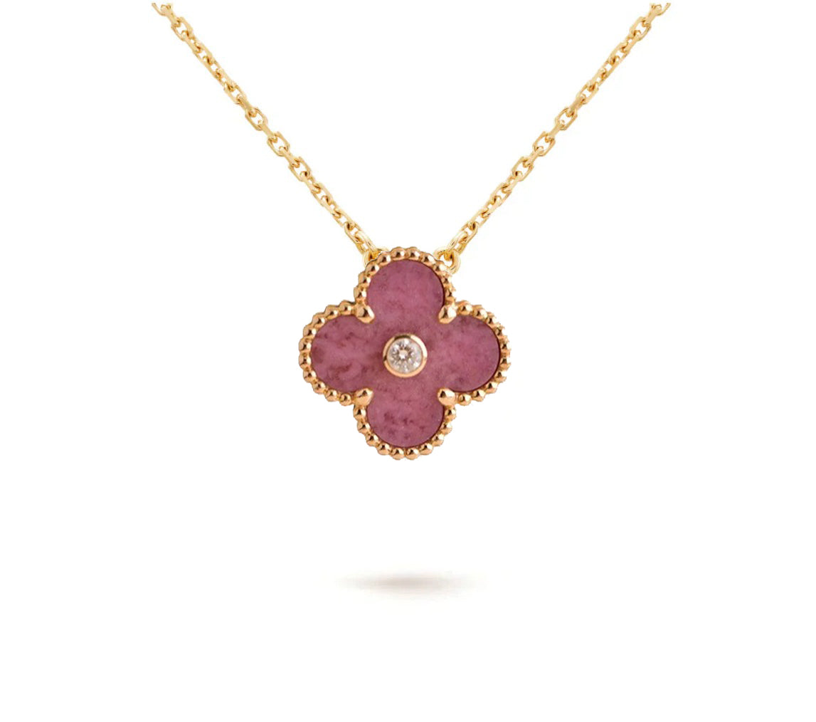 [AW]LIMITED EDITION CHRISTMAS CLOVER FLOWER NECKLACE - 15MM ANNUAL COLLECTIBLE PENDANT