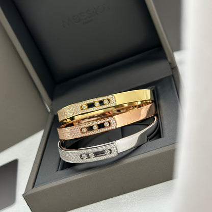 [AW]MOVE NOA PAVÉ DIAMOND BANGLE BRACELET