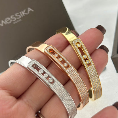 [AW]MOVE NOA PAVÉ DIAMOND BANGLE BRACELET