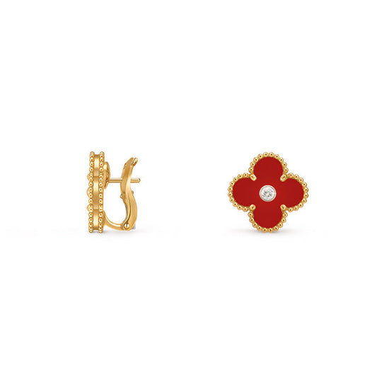 [AW]15MM CLOVER FLOWER STUD EARRINGS DIAMOND-GOLD COLLECTION