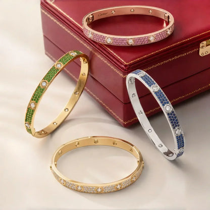 [AW]CLASSIC 6.1MM LOVE BRACELET 10-DIAMOND FULL PAVÉ