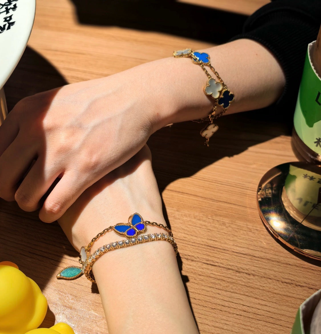 [AW]SPRING ENCHANTMENT BUTTERFLY & FLORAL CHARM BRACELET