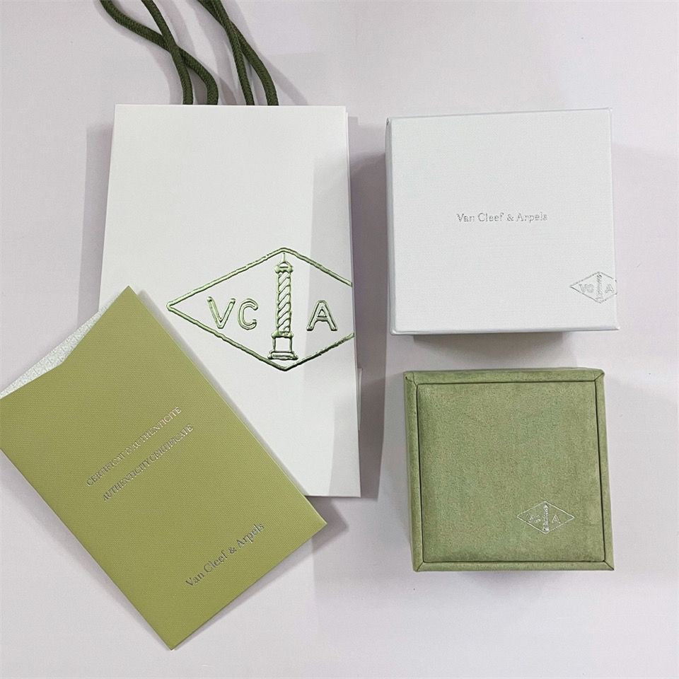 [AW]CLOVER BRAND JEWELRY BOX