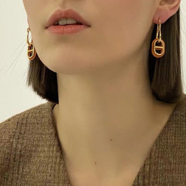 [AW]HM O'MAILLON GOLD EARRINGS